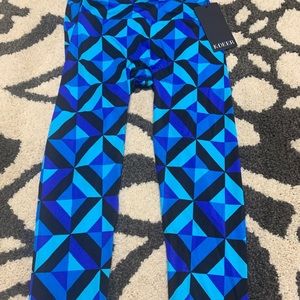 K-DEER Capri in trance legging, BRAND NEW!!